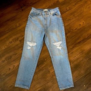 MADEWELL the mom jean. Size 27. Light blue wash with distressed knee tears.